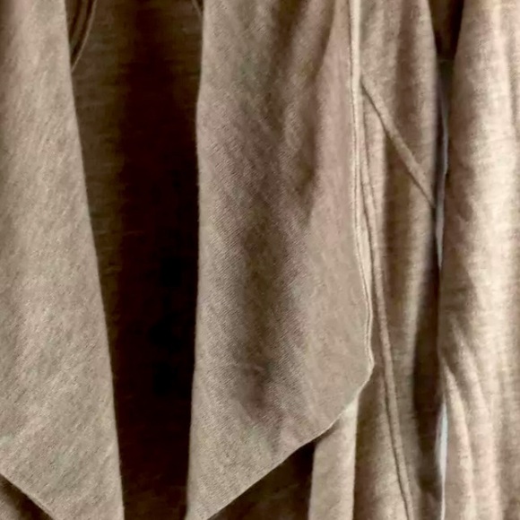 BNWT FOREVER 21 OPEN FRONT HI LOW OATMEAL BEIGE KNIT CARDIGAN SIZE MEDIUM - Picture 10 of 12